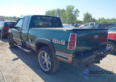 1998 Chevrolet K1500 Fleetside z USA, uszkodzony, nr VIN 2GCEK19R3W1113252